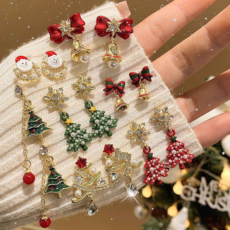 Diamond Snowflake Christmas Tree Pearl Stud Earrings Christmas Atmosphere Versatile Earrings Light Luxury Earrings