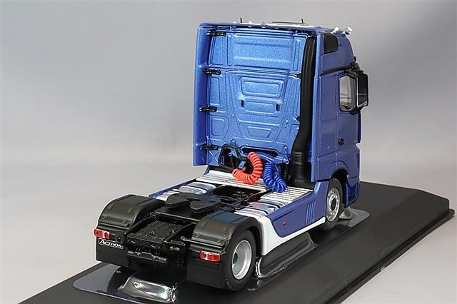 IXO Scale Actros MP4 Metalická modrá 1/43 Mercedes-Benz