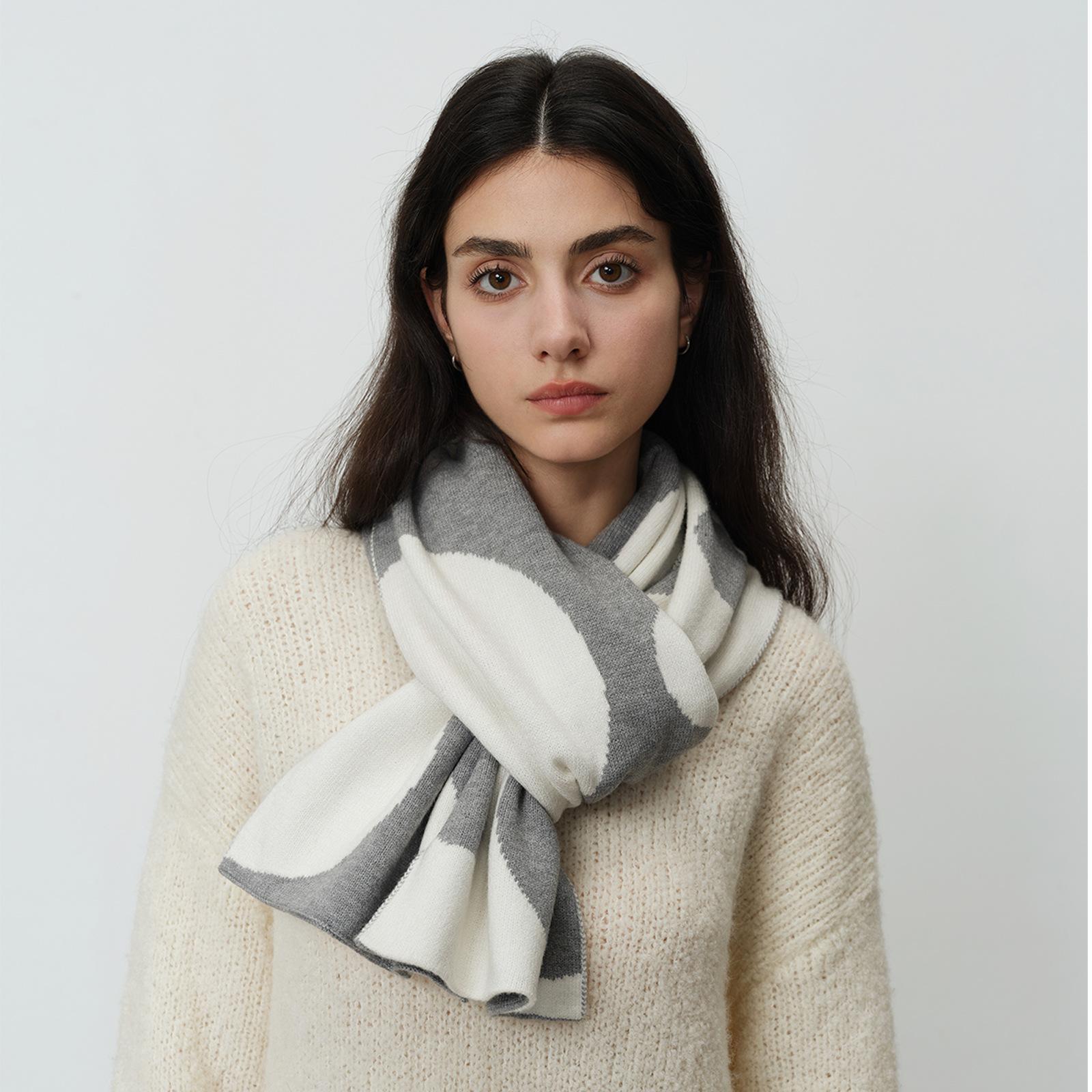 

Two-color circle irregular scarf thickened to keep warm autumn and winter new knitted wool scarf scarf student girl