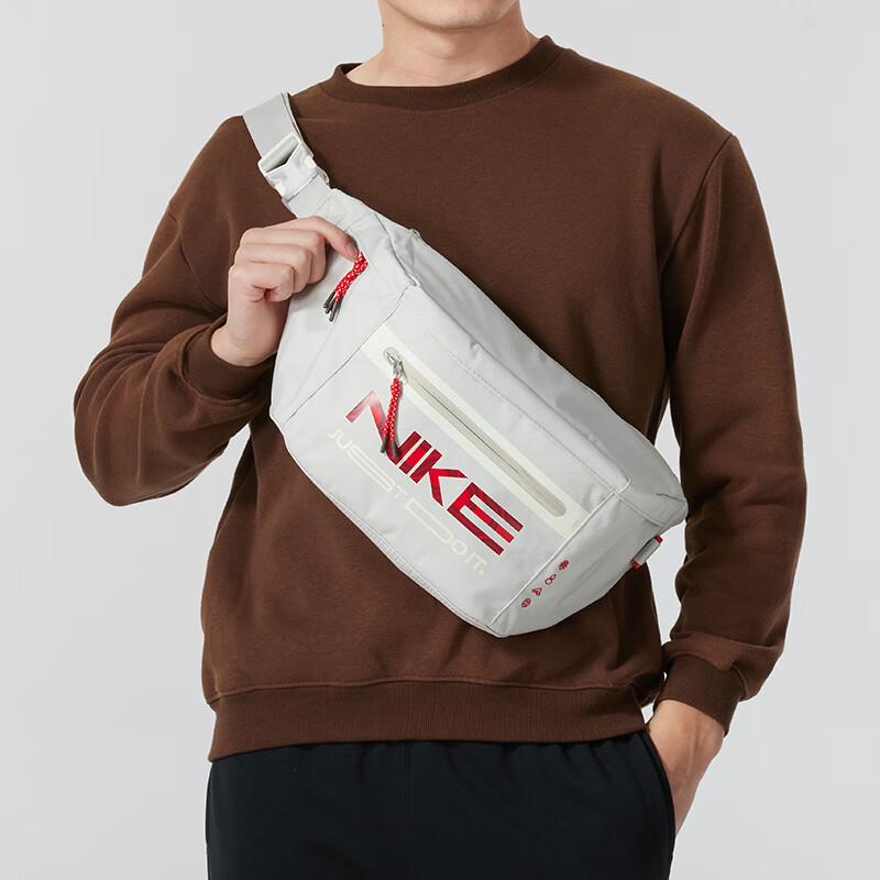 Nike Sportswear Crossbody Waist Bag
