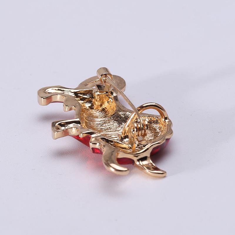 Kreative Stierkampfbrosche aus Emaillelegierung, zwölf Sternzeichen des Ochsen, dominanter Modeanzug mit Zubehör-Kragennadel