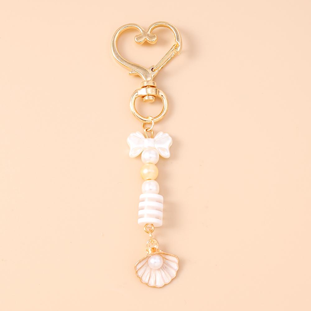 Fashion Summer Beach Shell Starfish Keychain Pearl Crystal Key Ring Pendants for Women Girls Handbag Decor DIY Jewelry Gifts