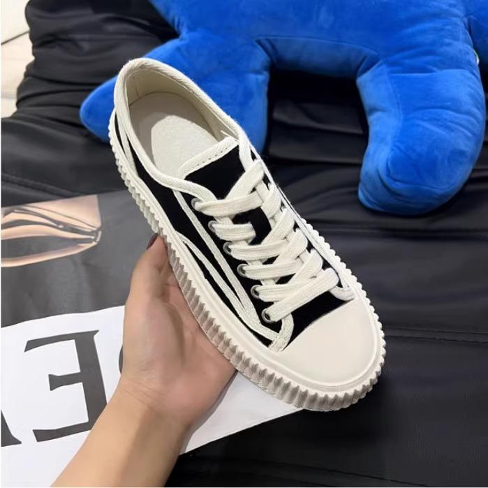 Xiaoxiangfeng platform casual canvas shoes women's 2025 spring new versatile muffin little white shoes heightening biscuit shoes