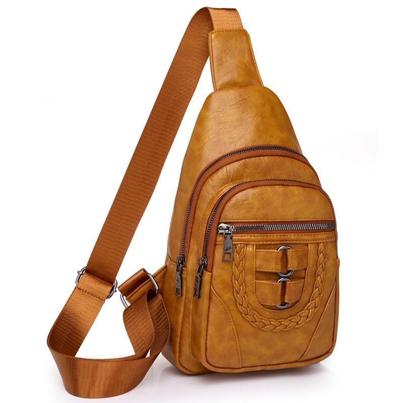 New Women's Bag Simple Breast Bag Soft Leather Texture Shoulder Bag Fashion Retro Messenger Bag Casual Travel Bag
