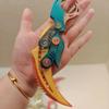 Cuchillo Garra Plegable por Gravedad Impreso en 3D Karambit Juguete Fidget Plástico Noafilado Prop de Cosplay EDC Alivio del Estrés Regalo Creativo