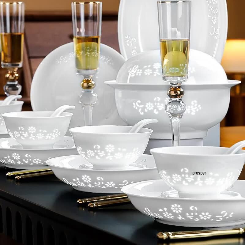 Jingdezhen Linglong Porcelain Dinnerware Set