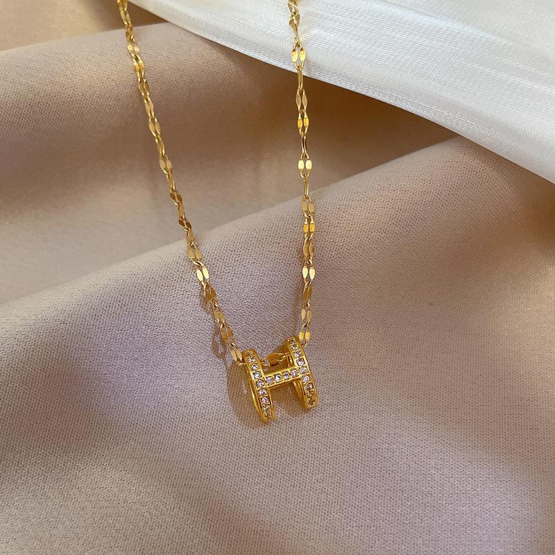 

High-End Full Diamond Letter H Necklace Female Simple Cold Wind Collarbone Chain Fashionable Versatile Neck Chain