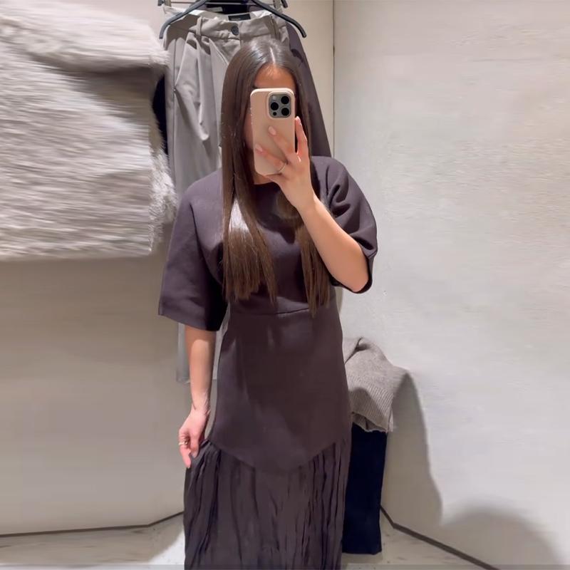 Elegant Knit Spliced Long Dress Women Fashion O-neck Half Sleeve Pleated Party Dresses 2025 Spring Summer Lady Commute Robes