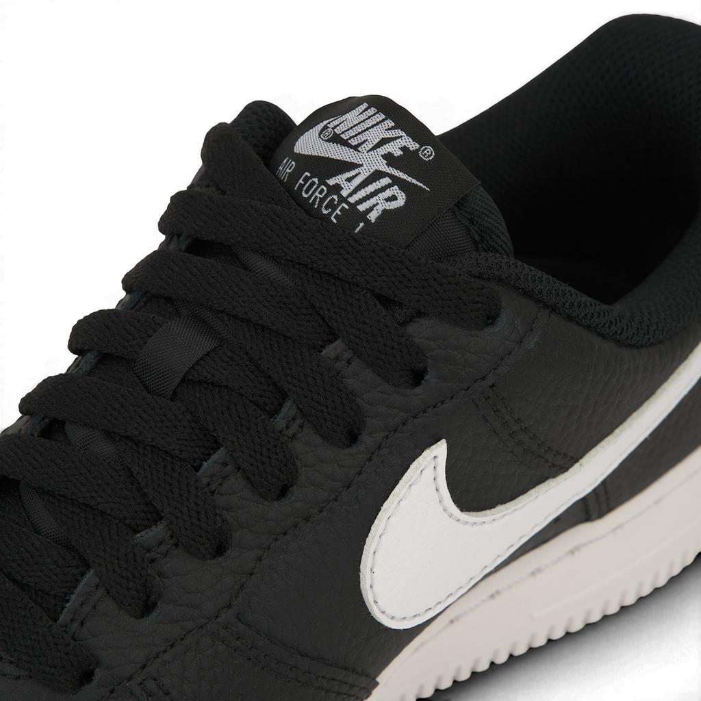 Nike Air Force 1 07 Siyah Beyaz Eskitilmiş Erkek Spor Ayakkabı CT2302-002