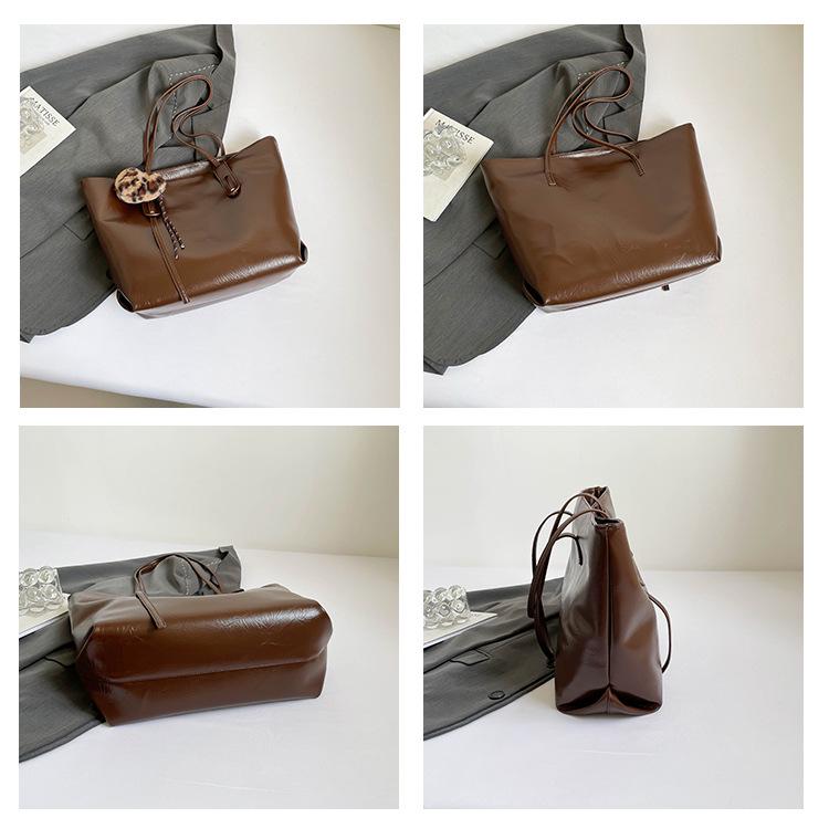 2025 Fashionable Minimalist Tote Bag - Large Capacity, Versatile Shoulder Bag for Women's Casual and Daily Commute