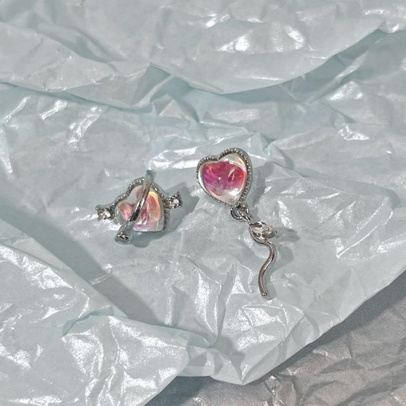 Pinkdudu Mode Laser Farbe Asymmetrische Liebe Tropfen Ohrringe Romantische Luxus Herzförmige Ohrring für Frauen Schmuck PD1460