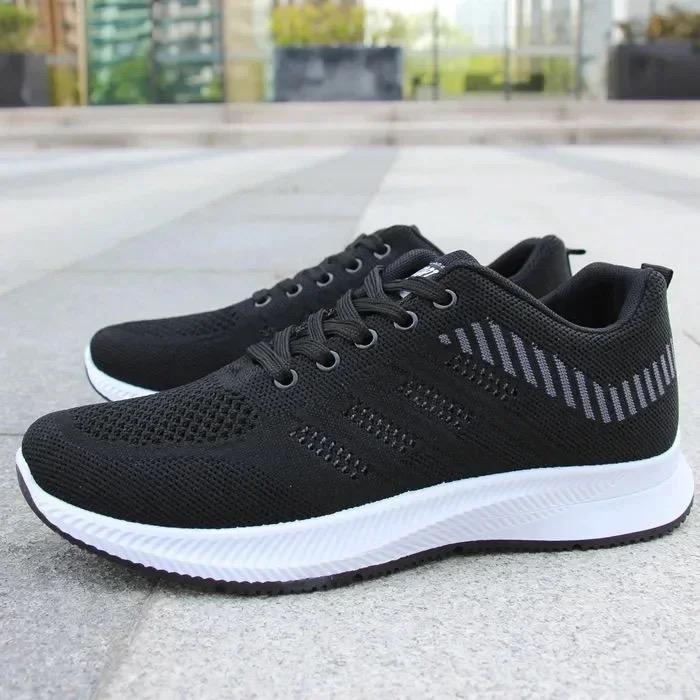 Herrstickade Andningsbara Sneakers Lätta Bekväma Sport Löparskor Snörning Casual Skor för Män Tenisskor Zapatillas Hombre