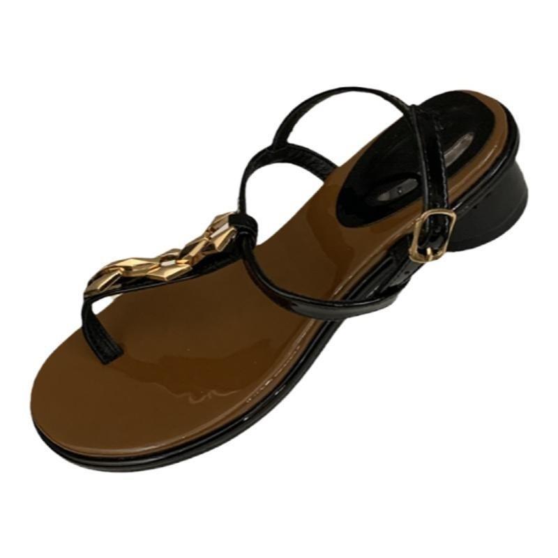 Summer with skirt thick heel sandals women's shoes 2025 new toe retro niche beach strap Roman shoes