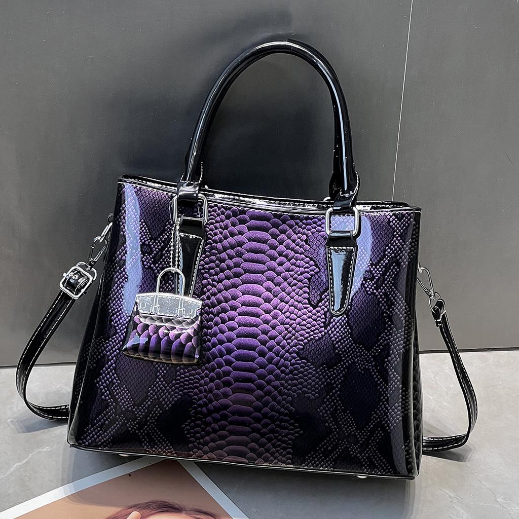 New Snake Skin Pattern Large Capacity Women's Handbag Fashionable Leather Handbag Shoulder Bag with Zipper And Phone Pocket