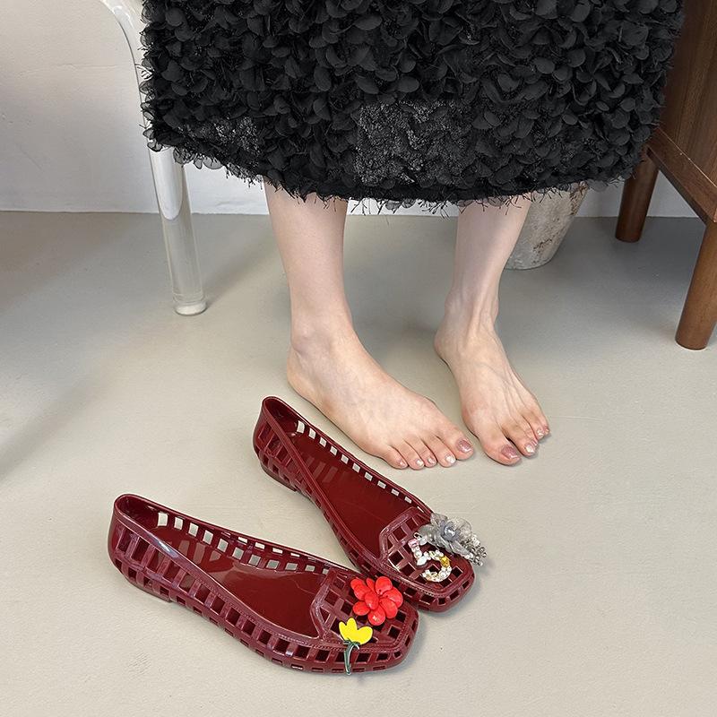 

Lazy DIY Internet celebrity transparent jelly shoes super fire Korean retro hole shoes crystal sandals shallow mouth square head women s shoes 40 красный