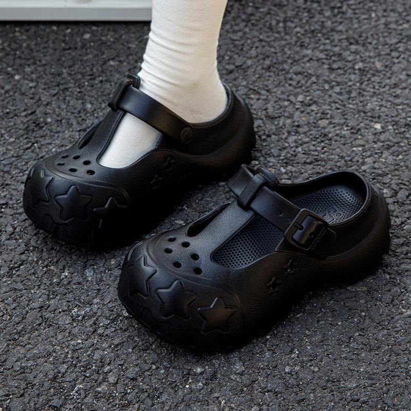 

Модные женские шлепанцы на платформе, модные клоги, женские летние садовые туфли, толстая подошва, милые сандалии для отдыха со звездочками, домашние пляжные шлепанцы для девочек 36-37 чёрный