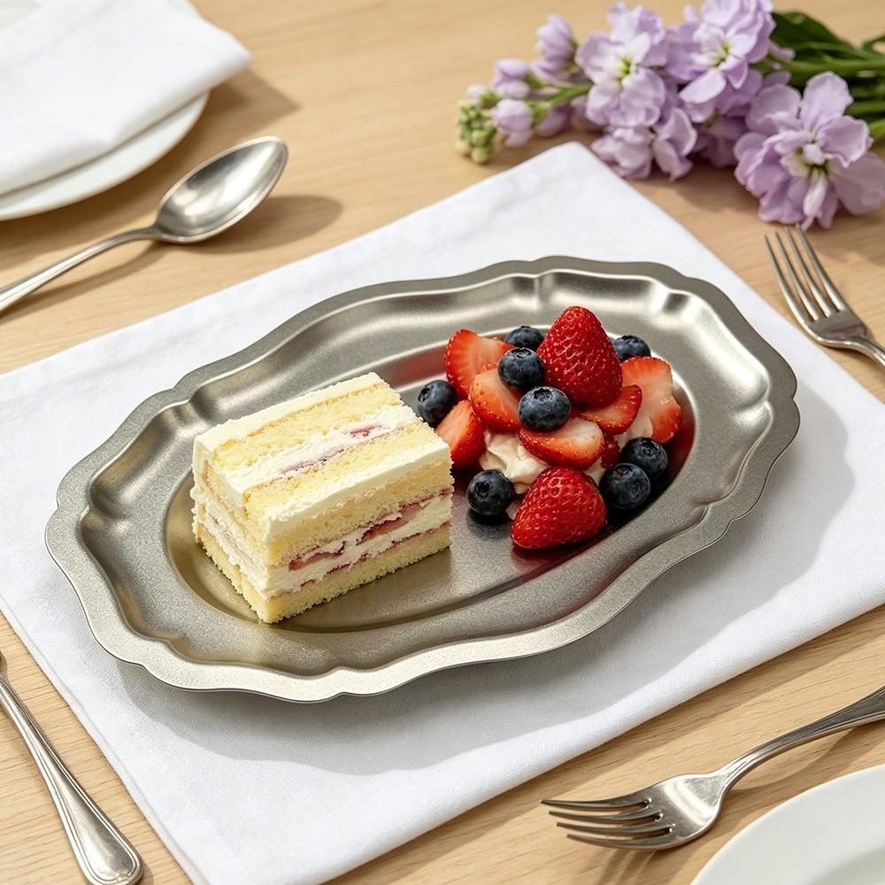 Retro-Stil Geprägte Dessertplatte Silberfarbe Schmuckaufbewahrungs-Organizer Schmuckständer