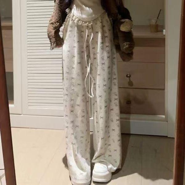 Autumn/Winter Cream Puppy Cardigan & Casual Slimming Vest with Long Pants Set