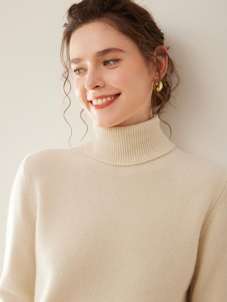 Women's Thickened Cashmere Knit Sweater: Long Sleeve, High Neck, Loose Fit Inner Layer for Autumn and Winter