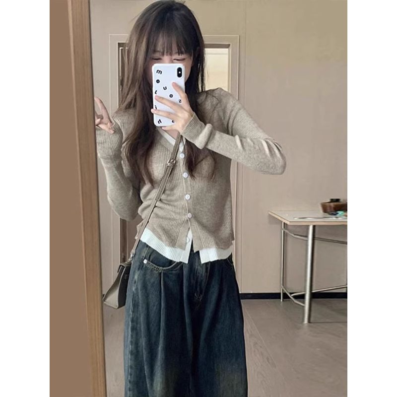 

Early Spring Style Long Sleeves Tops Stylish Niche Style Fake Two-Piece Oatmeal M [Recommendation 90/52.50kg]]