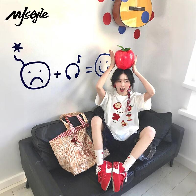 

Женская футболка MJ STYLE с принтом яблок, с коротким рукавом M