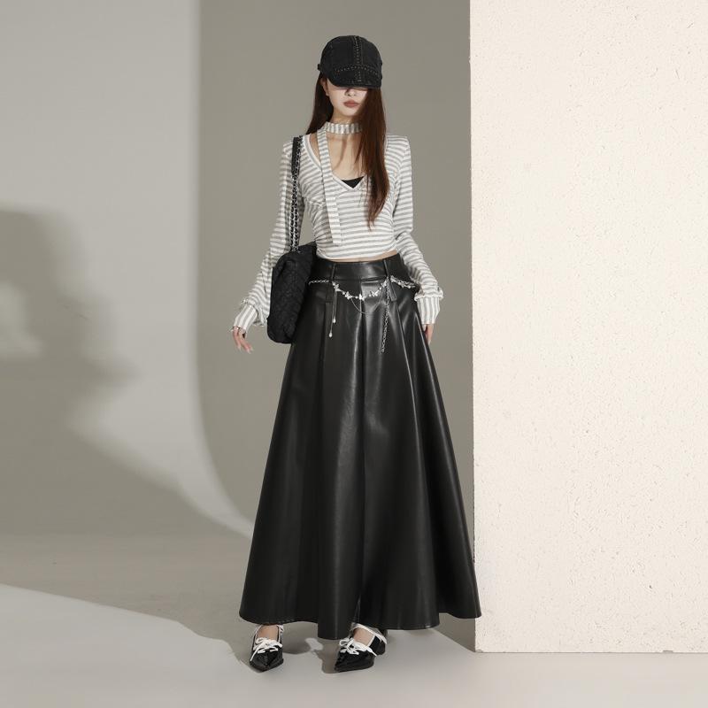 Women's High-End Retro Black PU Leather Pleated Midi Skirt - New Autumn/Winter Slim Fit, Large Swing Umbrella Style