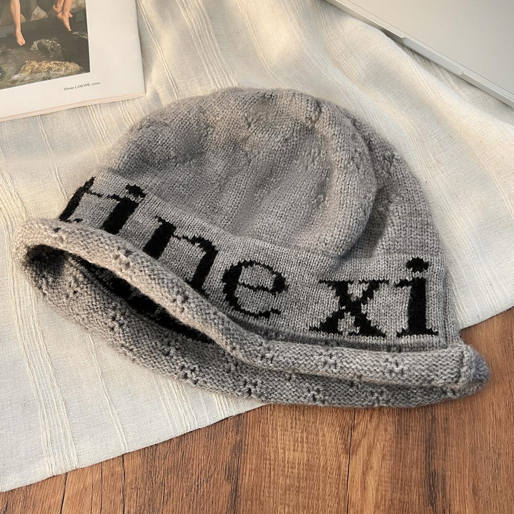 American Letter Knitted Hat for Women New Fashion Trend Warm Woolen Hat Big Head Circumference Showing Face Small Cold Hat