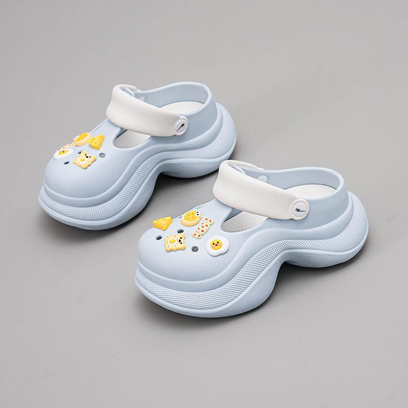 

CH1610-Butter bread women s shoes 2025 new summer hole shoes versatile thick-soled soft-soled heightening slippers 35