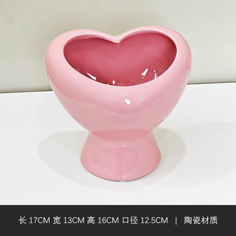 European-style Ceramic Heart-shaped Vase Creative Hydroponic Simulation Flower Arrangement Container for Room Heart-shaped Vase