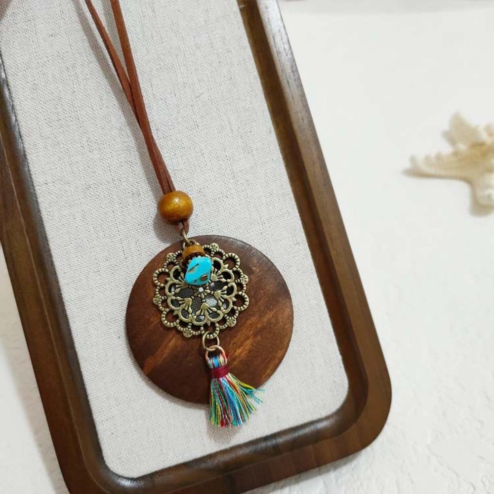 Round Sweater Chain Wooden Necklace Female Jewelry Vintage Leather Lanyard