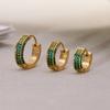 Bague Colorée en Zirconium Qiong Yao & Boucles d'Oreilles Manchette en Acier Inoxydable, Plaqué Or 18K, Disponibles en Plusieurs Tailles.