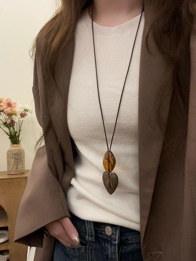 Mori Acorn-Style Ethnic Necklace: Handmade Woven Cotton & Linen Unisex Apparel Accessory