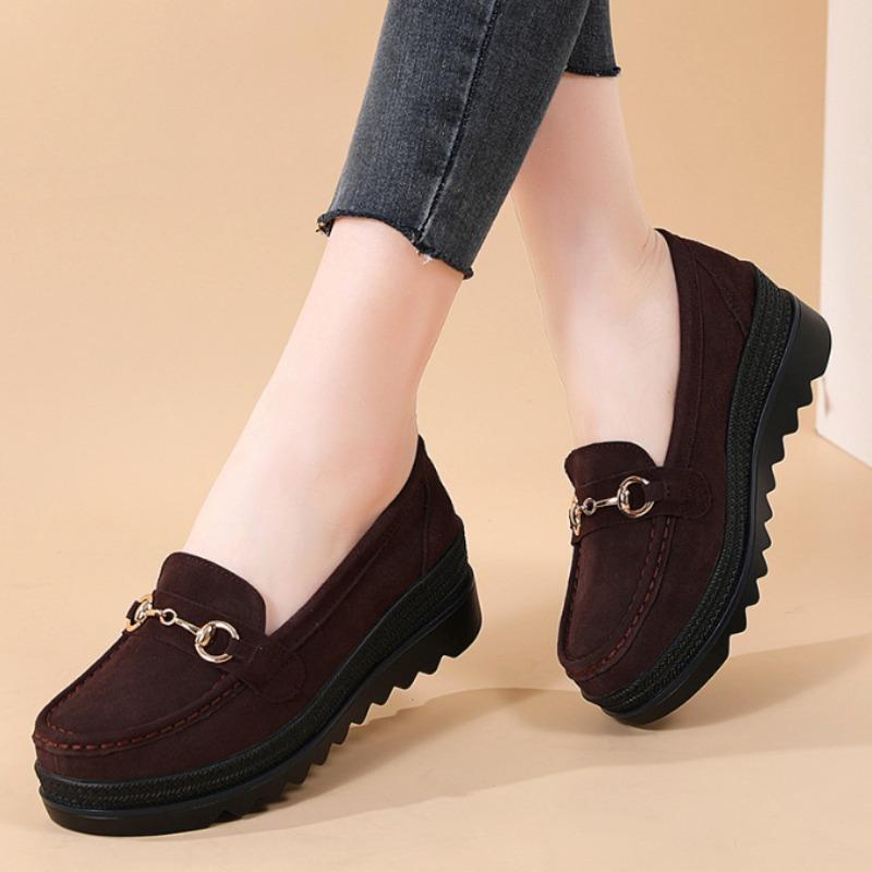Spring Autumn High Quality Women Shoes Light Comfort Flas Platform Shoes Metal Buckle Casual Mother Shoes Wedge Women Loafers