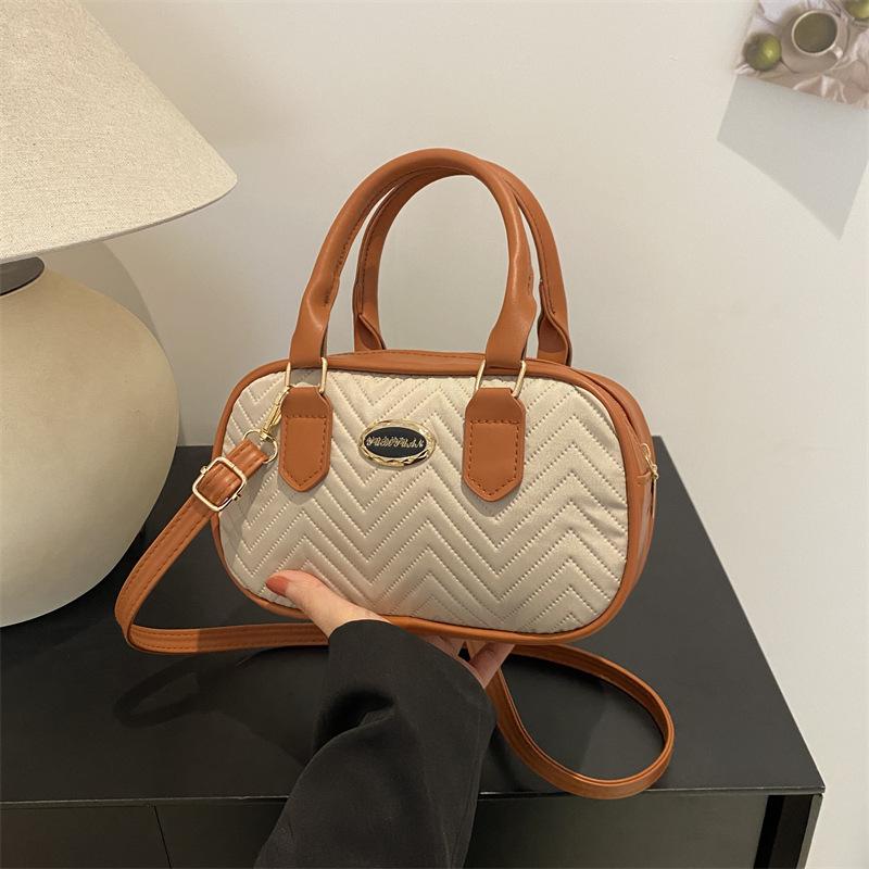 Fashion Simple Style Fashion Handbag Foreign Style Shoulder Bag Niche Versatile Messenger Bag Tide