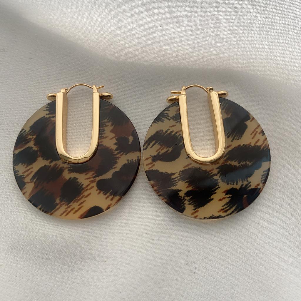 Niche Unique Design Leopard Print Circle Ear Buckle Fashionable Light Luxury High-End Earrings Exaggerated Atmosphere Earrings Women