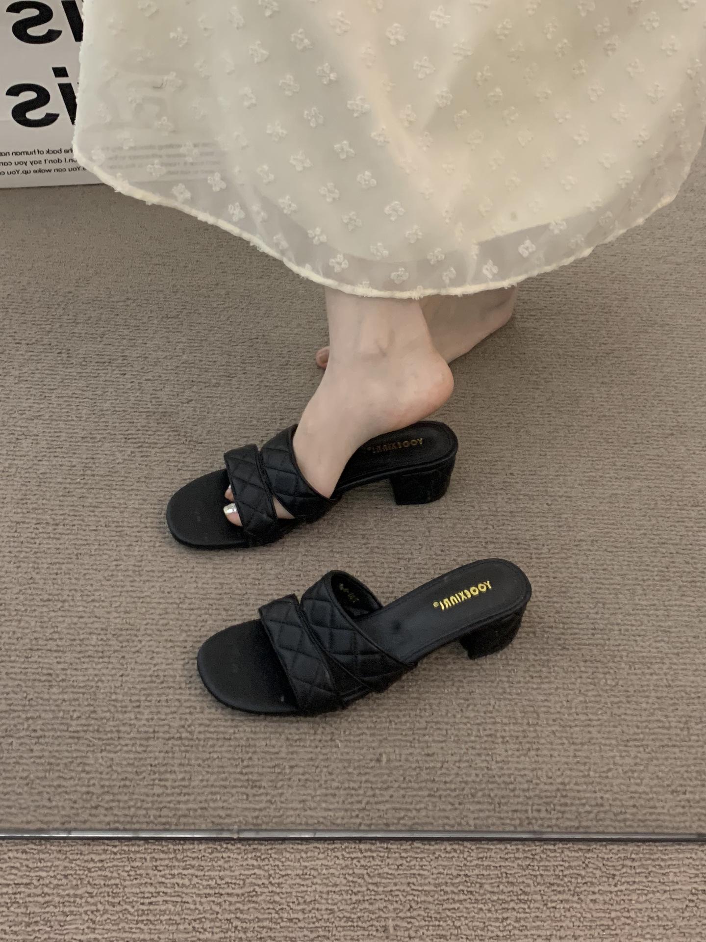 

High heel small fragrant wind black cool slippers women s outer wear 025 new summer niche thick heel with skirt sandals 39