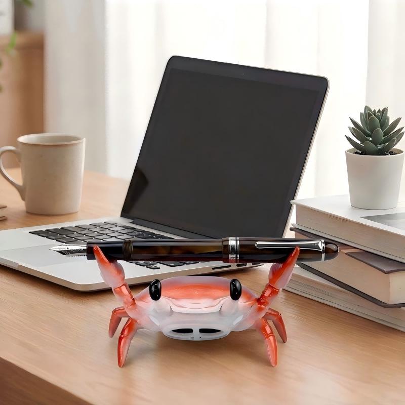 Multifunctional Bedside Desk Crab Phone Holder with Bluetooth Speaker