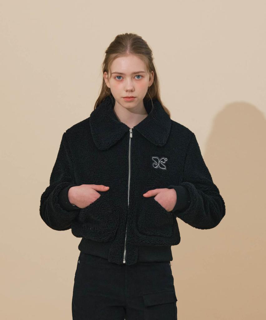 Etre Au Sommet Teddy Boucle Kurze Jacke (Schwarz)