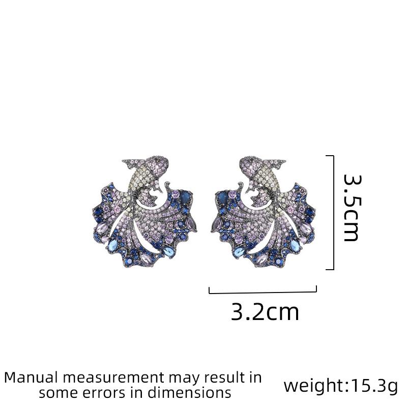 Women's Light Luxury Design Elegant, Lucky and Cute Fish Earrings Fashionable Exaggerated and Unique Design Sense Douyu Earrings
