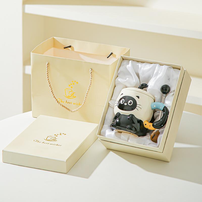 Cute cute cartoon piggy ceramic mug with lid for girls' birthday girlfriends practical souvenir gift box