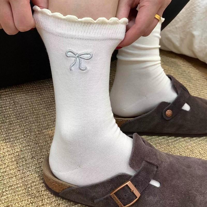 Women's Bowknot Sweet Autumn/Winter Cotton Mid-Calf Socks - Blogger Style 2026, Breathable & Stylish