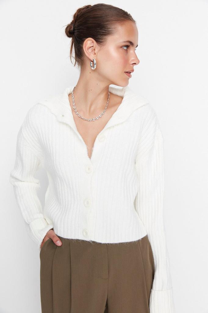 Women's Elegance Style Cardigan Pink Crop Soft Textured Stand Collar Knitwear Cardigan