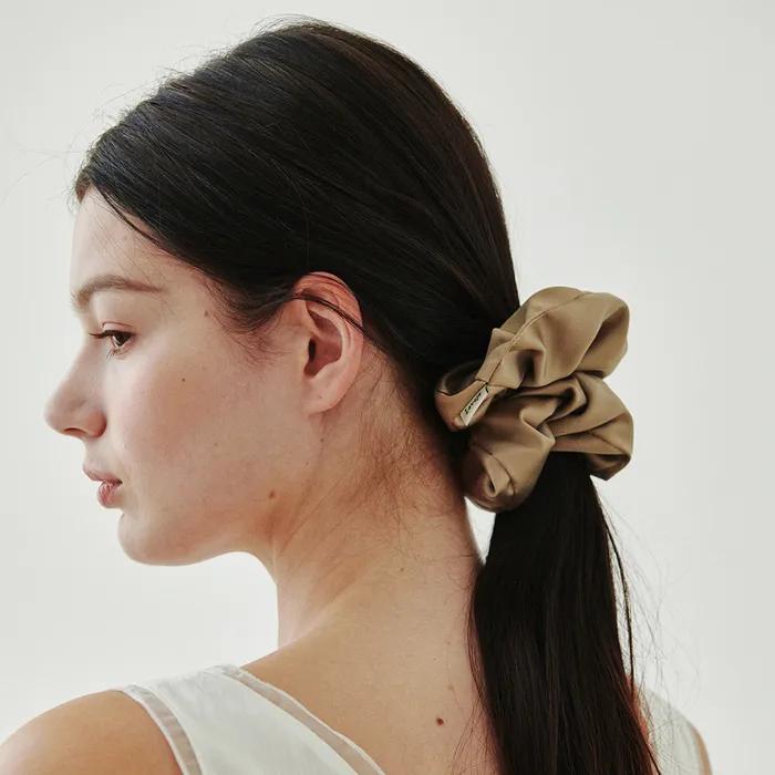 Silky Scrunchie (L)