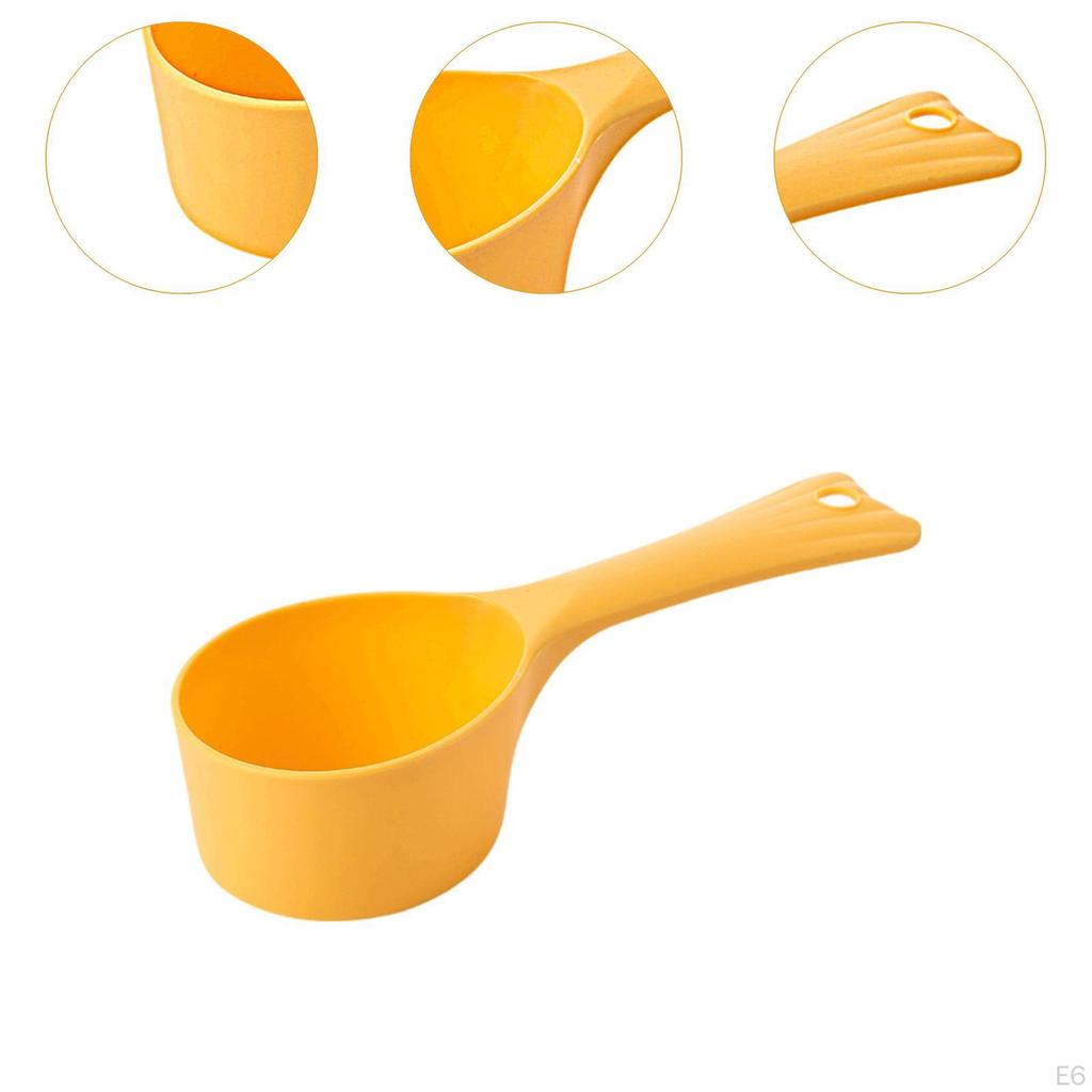 Lightweight Pet Feeding Scoop with Measurement Markings for Dogs and Kittens