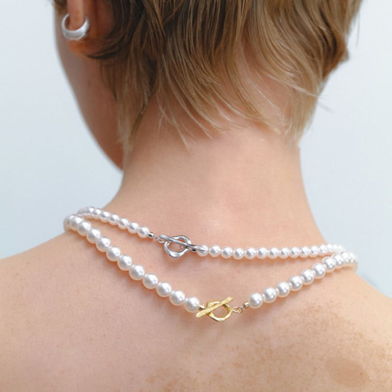 leeENoir Wave Toggle Pearl Necklace (6mm/8mm)(2color)