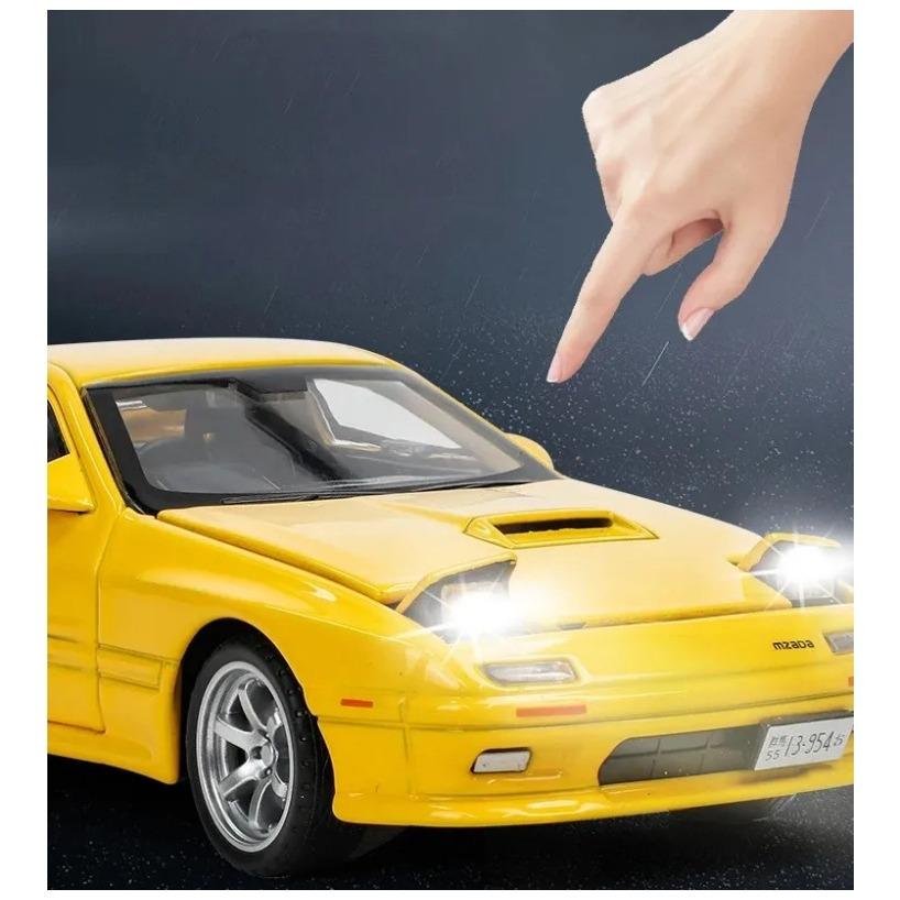 1/32 Scale Mazda RX7 FC INITIAL D Alloy Car Model Diecasts Metal Toy Vehicle Sound and Light Car Toys for Boy Children Gift