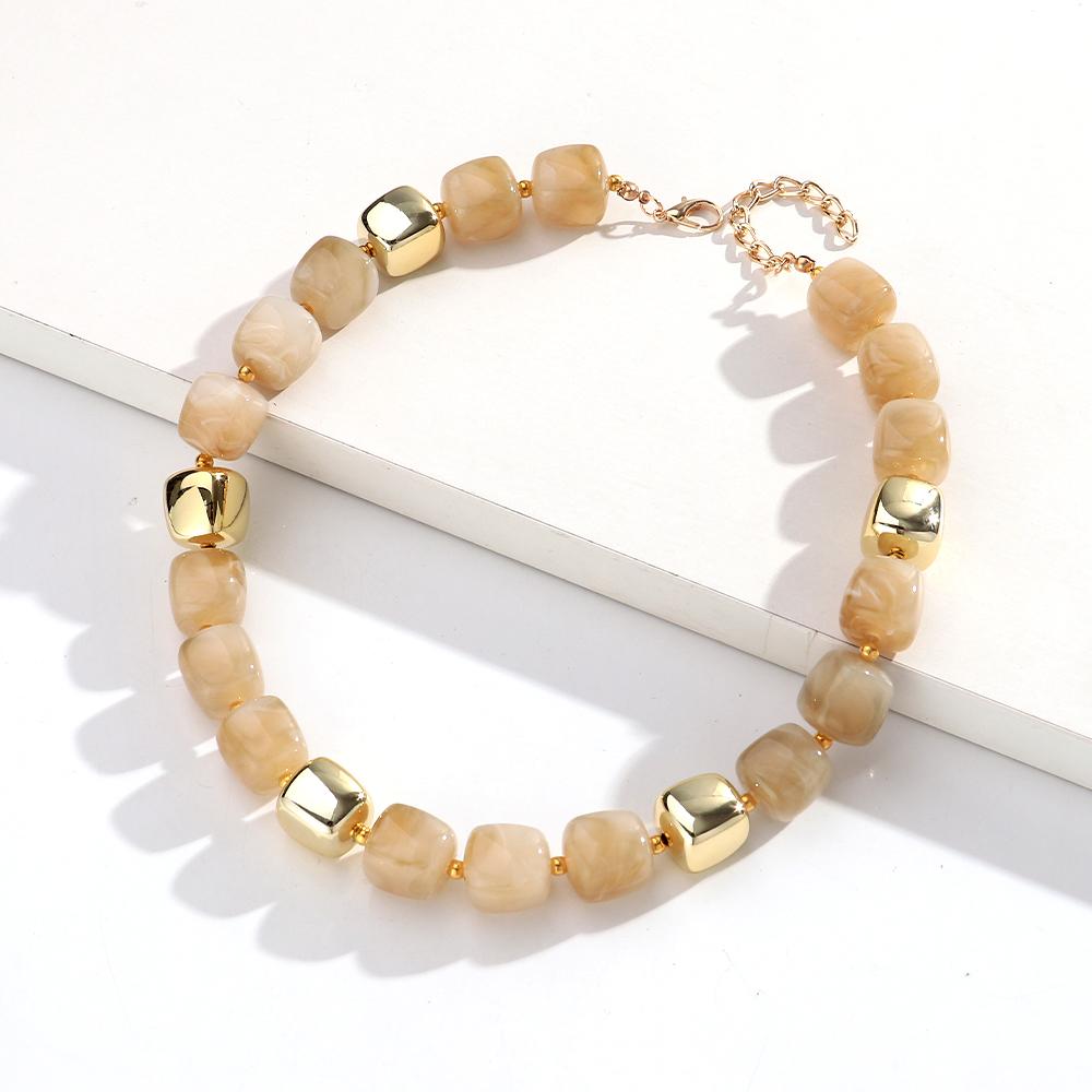 

New Trendy Colorful Resin Square Beads Chain Necklaces for Women Popular Handmade Acrylic Geometric Choker Retro Jewelry Gift