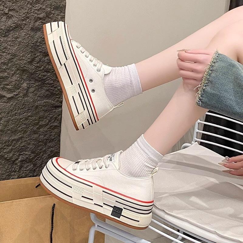 [Han Lu] Versatile trendy casual shoes In the spring of 2025, the new platform muffin shoes will increase the height of 5cm canvas shoes.