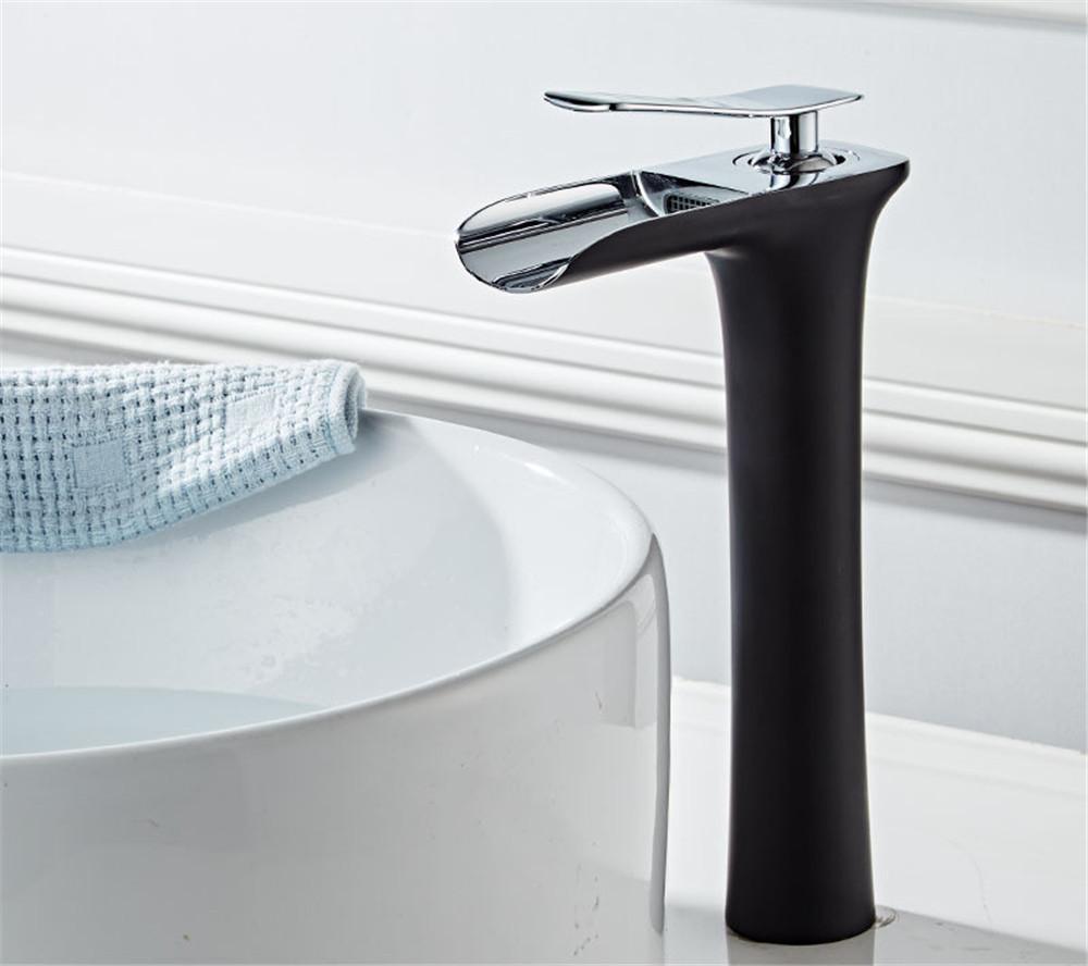 Antique Bathroom Faucet Gold Basin Faucets Brass Hot & Cold Bathroom Sink Faucet Deck Mounted Lavotory Faucet Mixer Water Tap