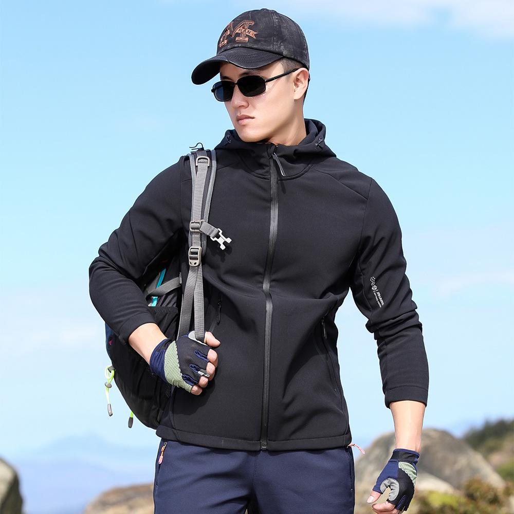 

Мужская ветрозащитная флисовая куртка софтшелл с капюшоном - для активного отдыха и альпинизма. L